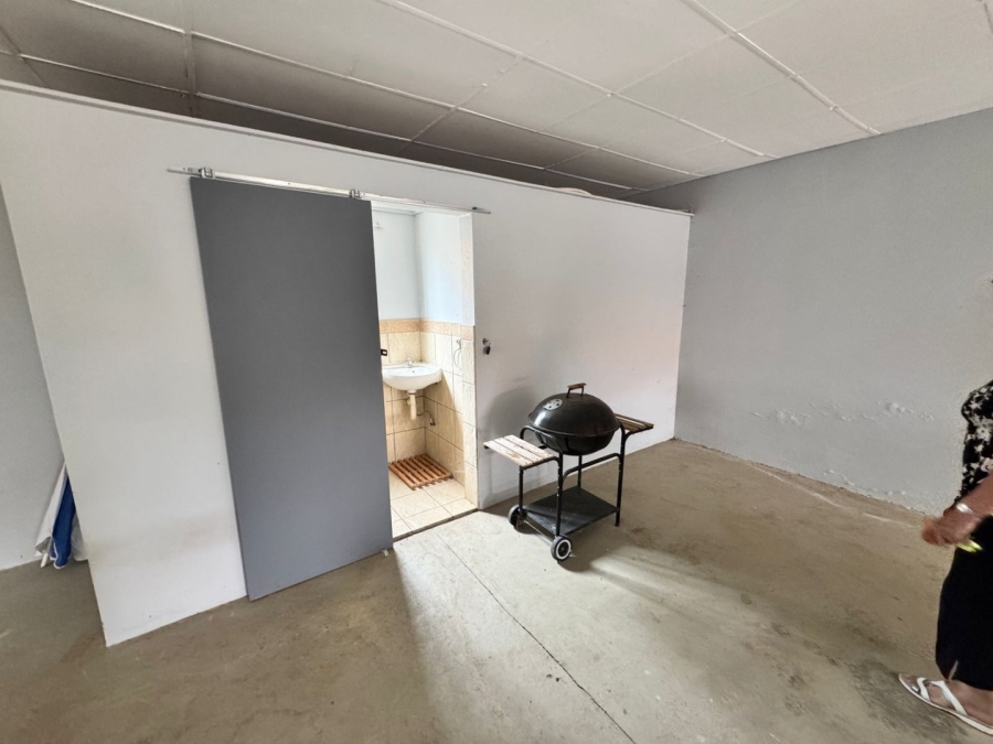 6 Bedroom Property for Sale in Orkney North West